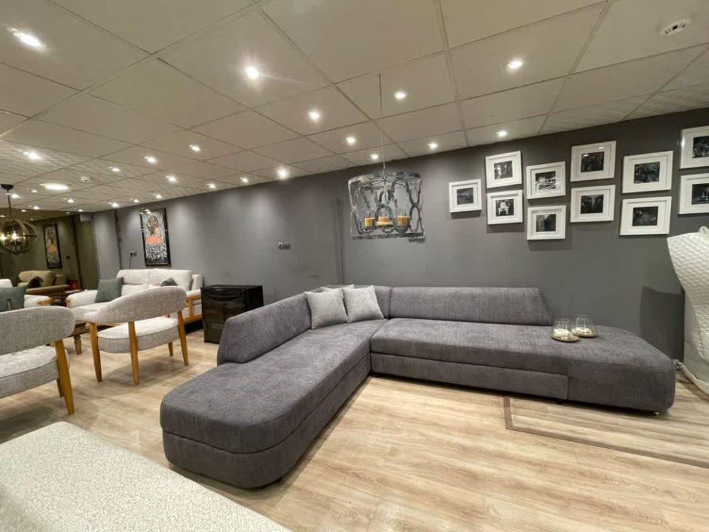 راهنمای خرید مبل راحتی شیک با قیمت مناسب | از تولیدی تا خرید اقساطی در اکسیر گوهردشت کرج